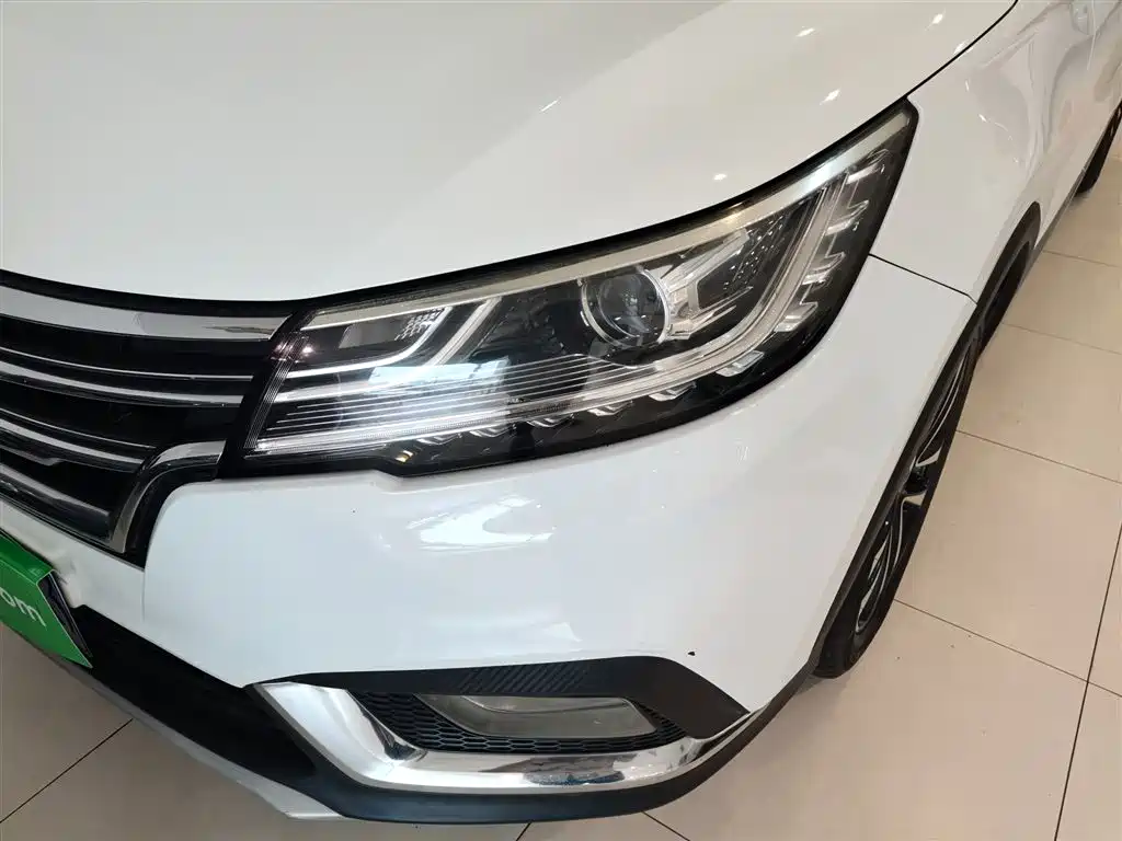 Roewe RX3 2018 2018 1.6L Manual Internet Smart Edition