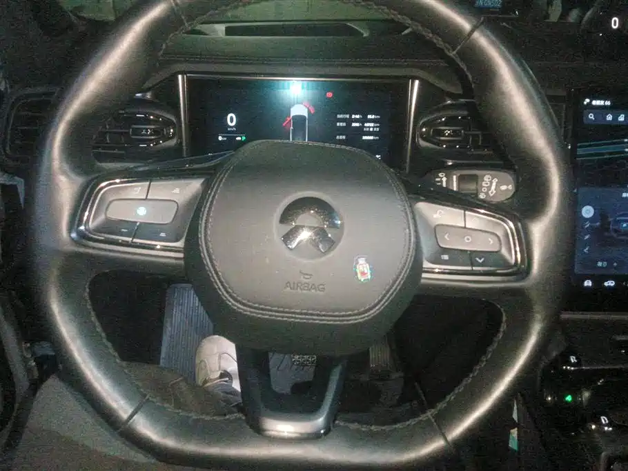 NIO NIO ES6