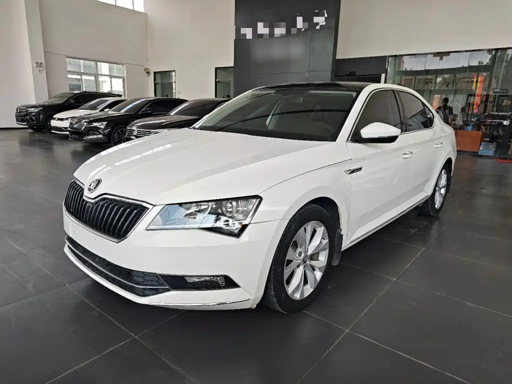 Škoda Superb 2018 — пригон из Китая