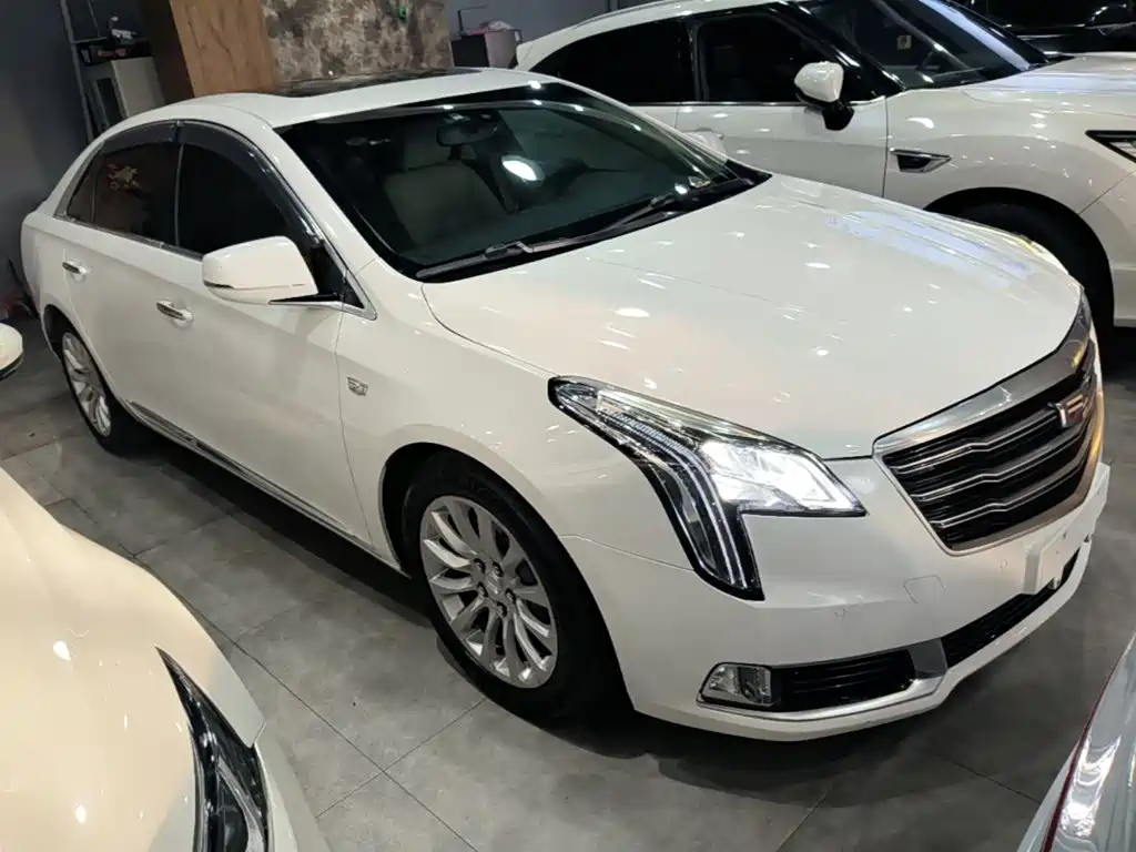Photo 4 - Cadillac XTS