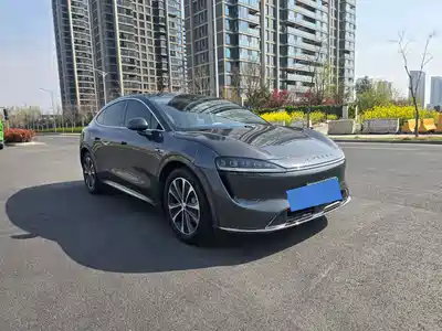 Luxeed R7