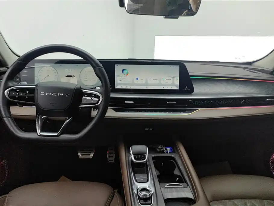 CHERY ARRIZO 8