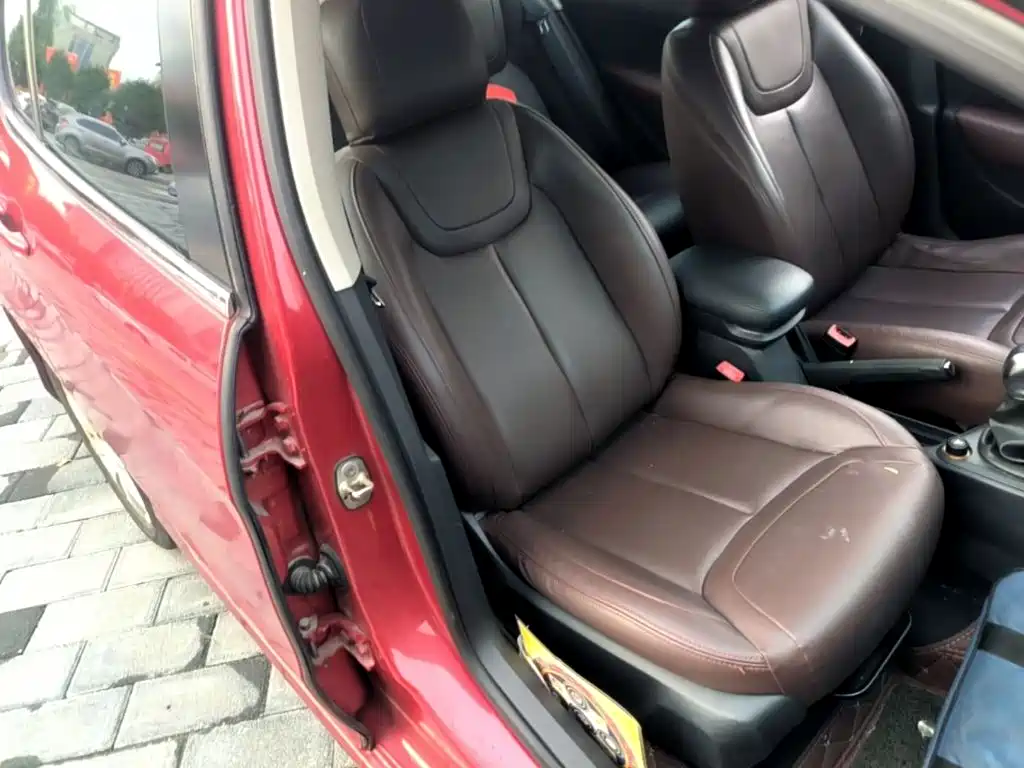صورة 25 - Peugeot 308