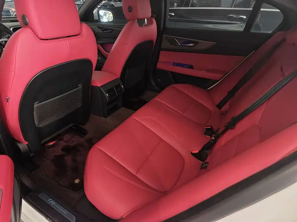Jaguar XEL 2024 2024 Model 2.0T 250PS R-DYNAMIC S Progressive Sport Edition