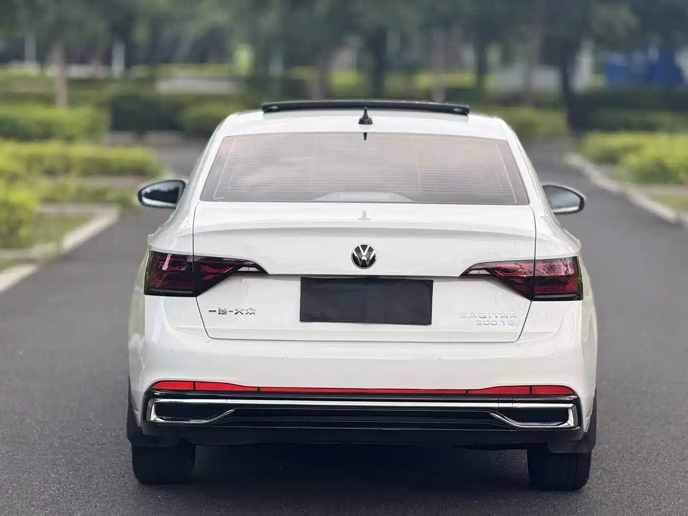 Volkswagen Sagitar, миниатюра 3