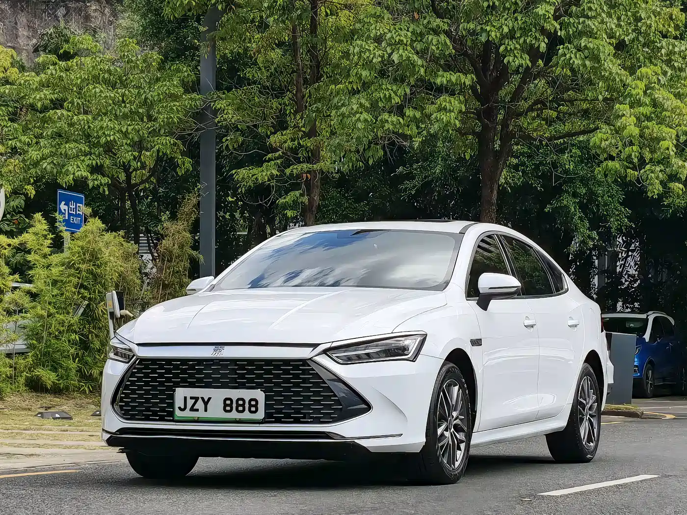Similar car