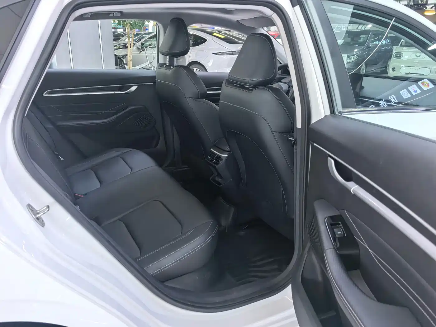 Geely Emgrand 2025 2025 4th Gen 1.5L CVT Flagship