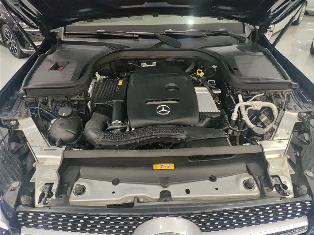 Mercedes-Benz GLC 2017 GLC 260 4MATIC Dynamic фото 20