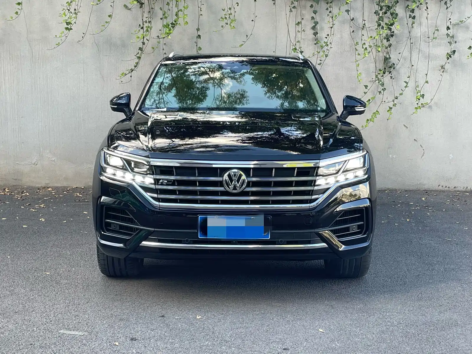 Фото 2 - Volkswagen Touareg