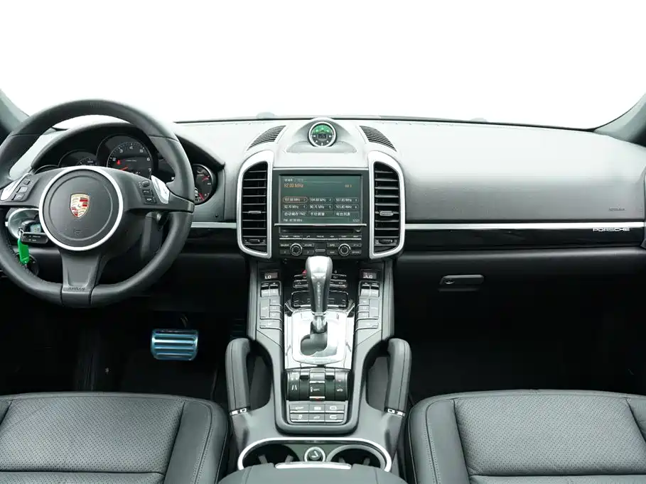 Porsche Cayenne 2011 Cayenne 3.0T фото 16