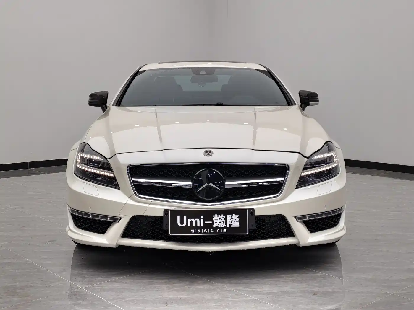 Mercedes-Benz CLS AMG 2012 AMG CLS 63 фото 2