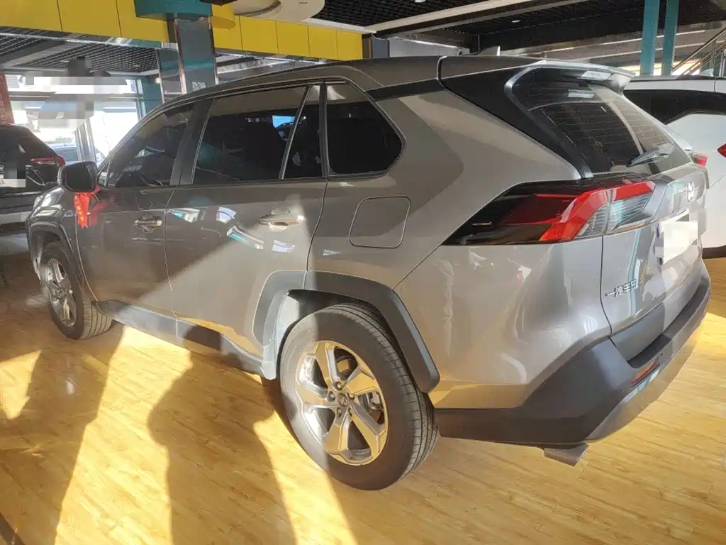 Toyota RAV4 Rongfang 2022 2.0L CVT 2WD Trend Plus Edition фото 5