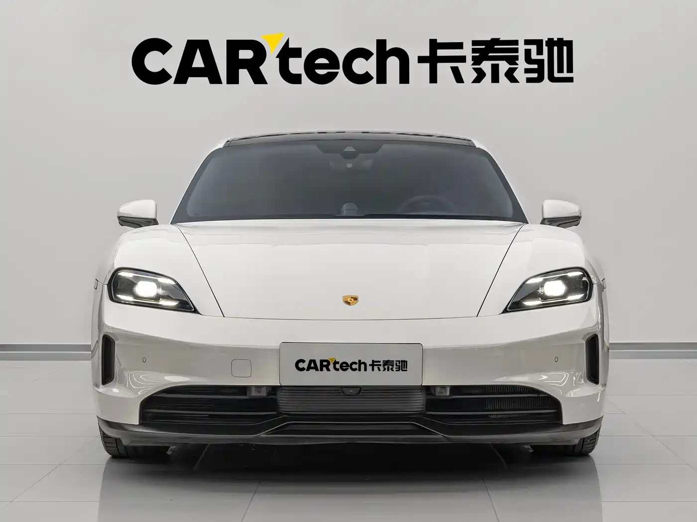 Porsche Taycan 2026 2025 Taycan