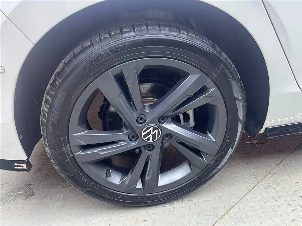 Volkswagen Golf 2021 280TSI DSG R-Line фото 11
