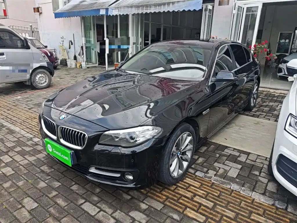 BMW 5 Series 2014 528Li Leading Edition