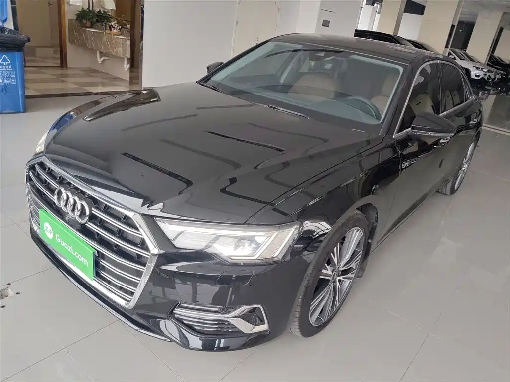 Audi A6L 2024 45 TFSI Premium Elegance