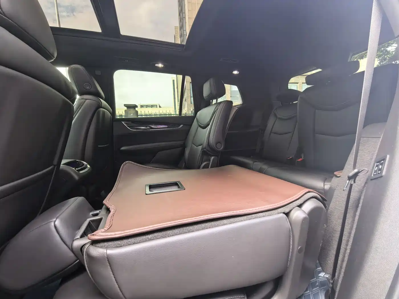 Cadillac XT6 2023 2022 2.0T 6-Seater 4WD Luxury Edition