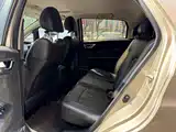 Фото 5 - Geely Vision X3
