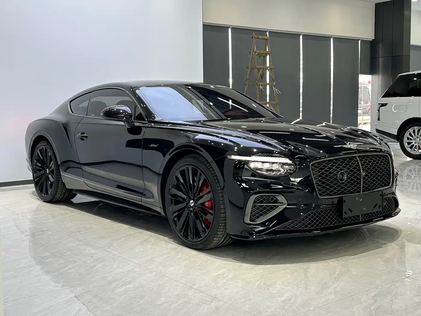 BENTLEY CONTINENTAL PLUG IN HYBRID