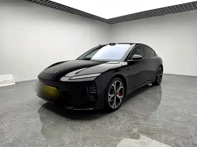 NIO ET5