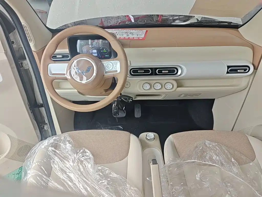 Wuling Motors Hongguang MINIEV 2026 2024 3rd Generation 215km Youth Edition