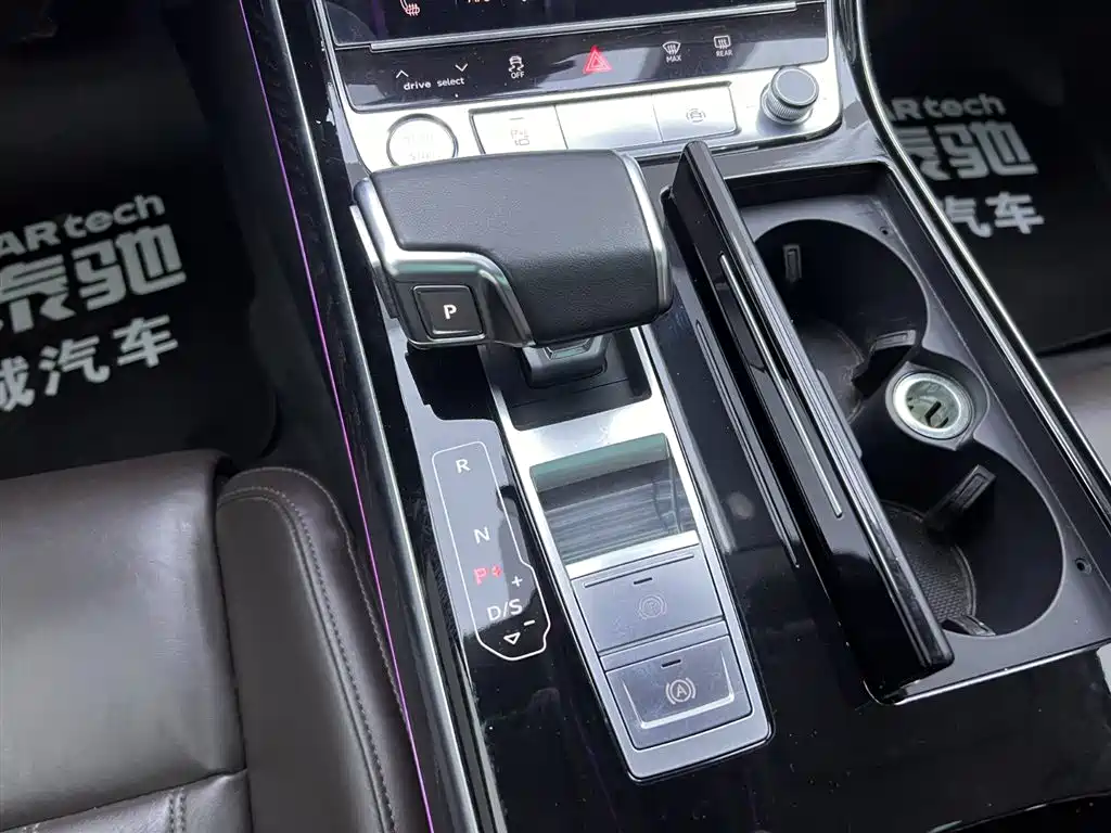 Audi A8 2019 Facelift Plus A8L 50 TFSI quattro Comfort фото 23