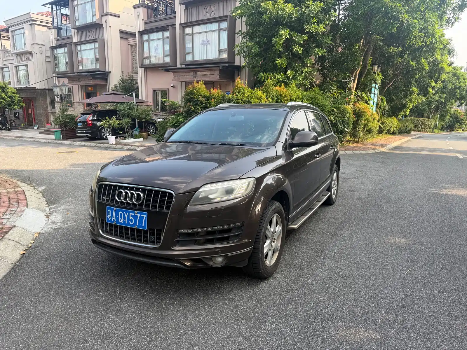 Фото 1 - Audi Q7