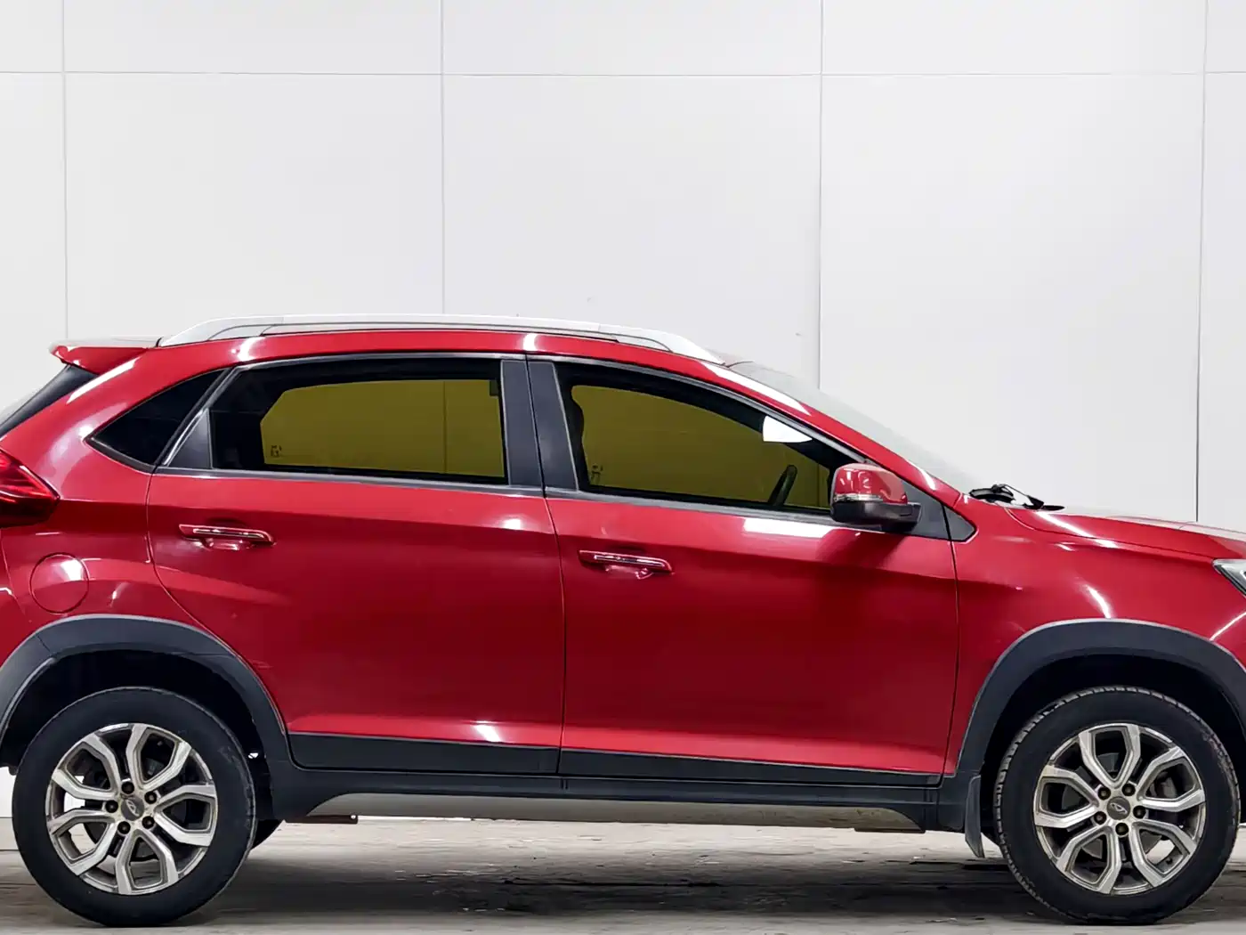 Фото 8 - Chery Tiggo 3x