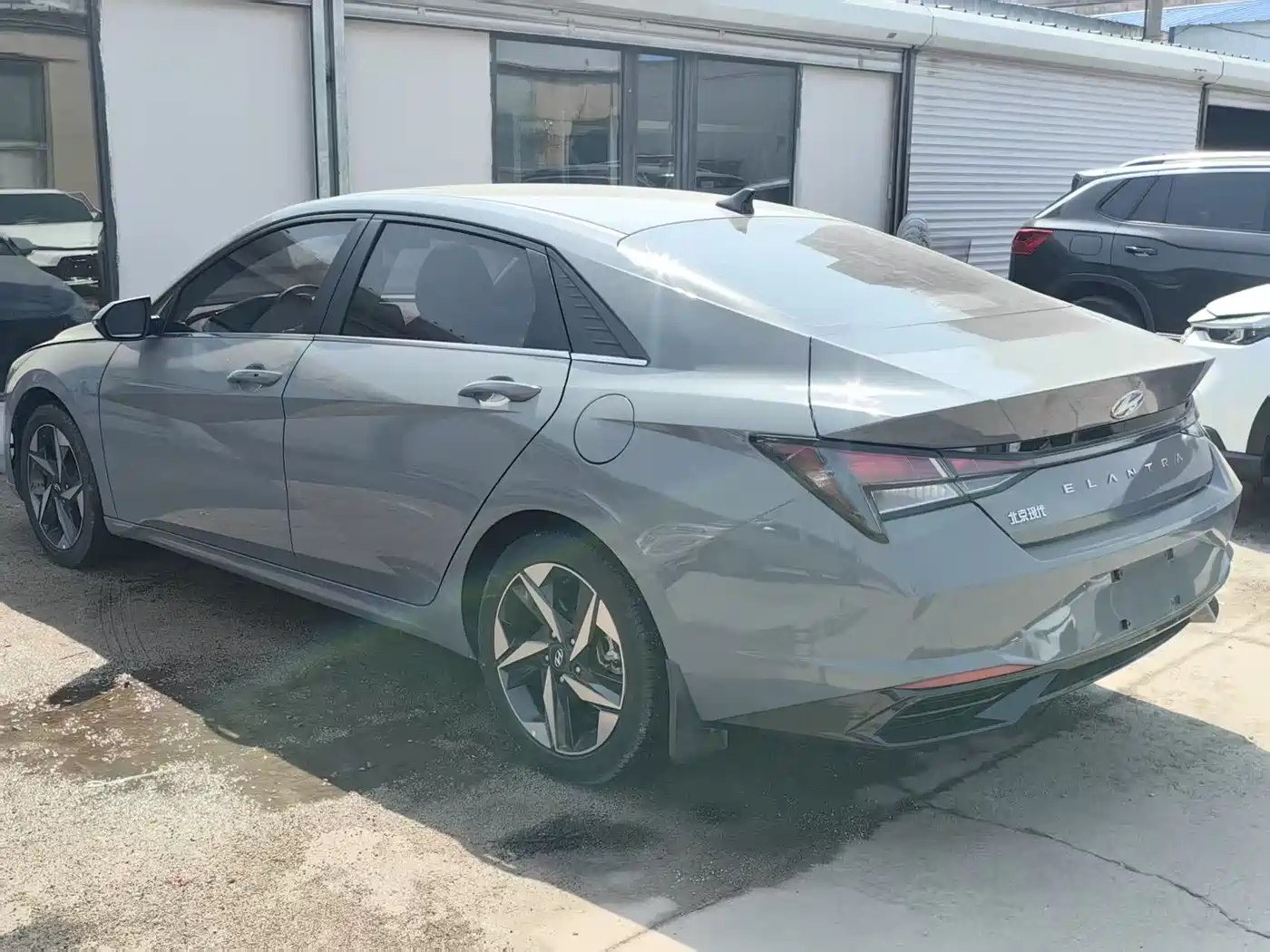 Hyundai Elantra 2021 1.5L CVT GLX Elite Edition фото 21