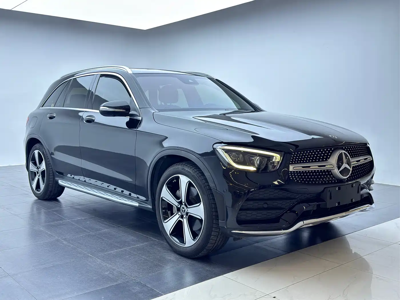 Mercedes-Benz GLC 2020 Facelift GLC 300 L 4MATIC Luxury фото 3