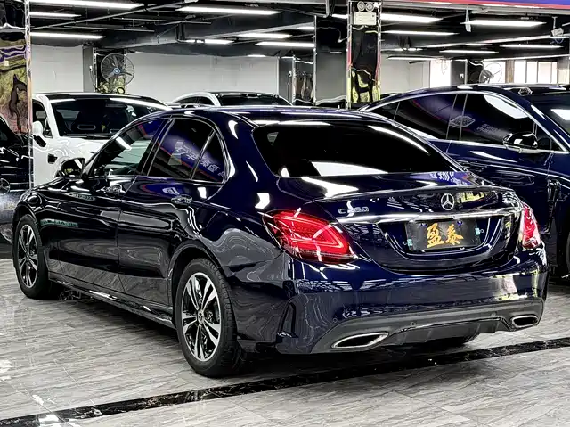 Mercedes-Benz C-Class 2019 C 260 Sport — фото 5