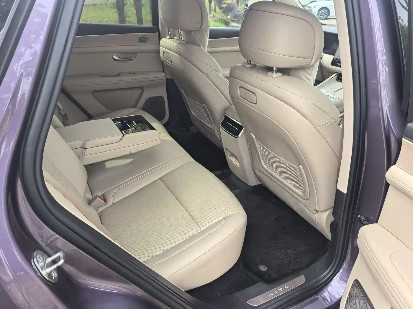 AITO Wenjie AITO M5 2025 Extended Range Ultra AWD фото 9