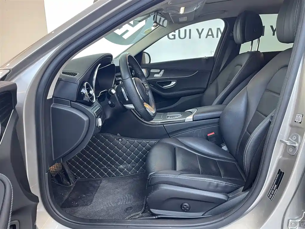 MERCEDES-BENZ C CLASS