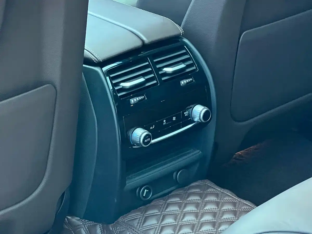 BMW 5 Series 2019 Facelift 530Li Premium Luxury Package фото 14