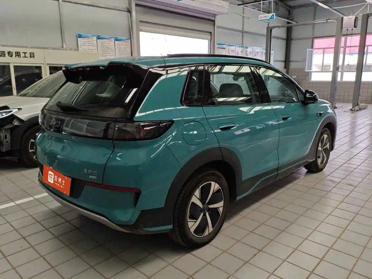 BYD Hai Shi 05 EV 2025 2025 520KM Smart Navigation Edition