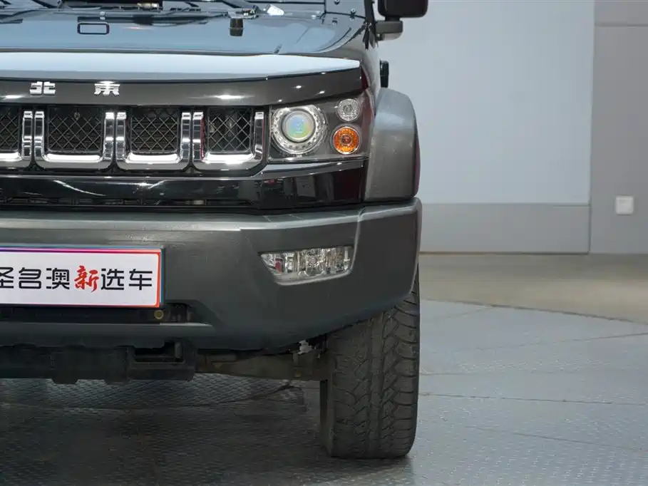 BAIC ORV Beijing Offroad BJ40 2016 Model 40L 2.3T Automatic 4WD Exclusive фото 4