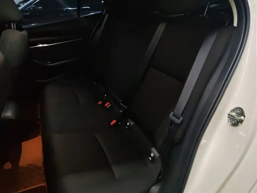Mazda Mazda3 Axela 2025 2023 2.0L Auto Zhixuan