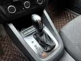 Photo 13 - Volkswagen Sagitar