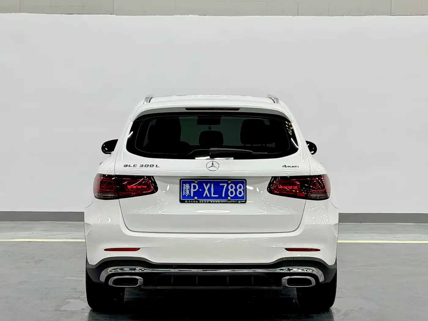 Фото 8 - Mercedes-Benz GLC
