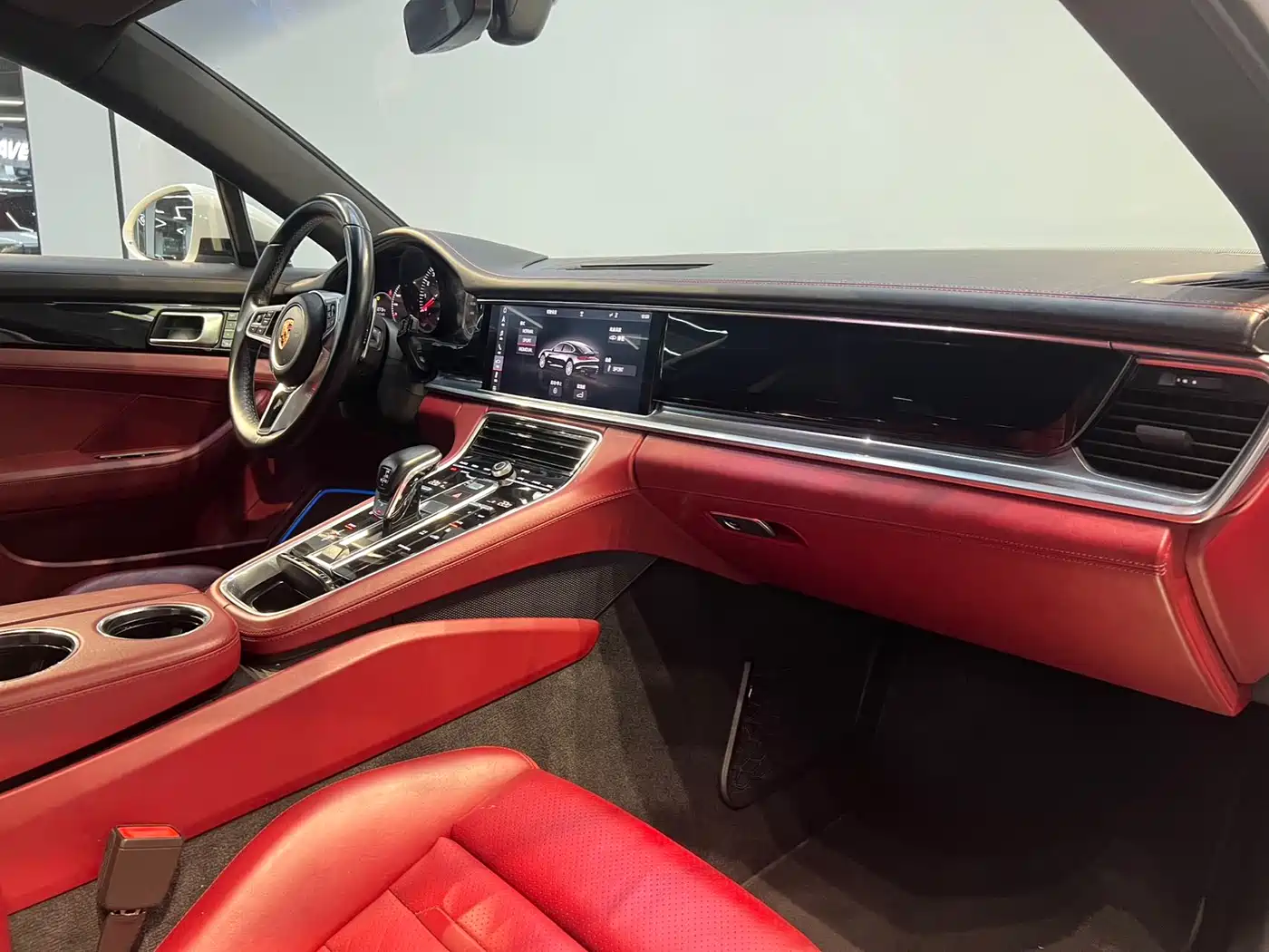 Porsche Panamera 2017 Panamera 4 Executive Long Wheelbase 3.0T фото 9