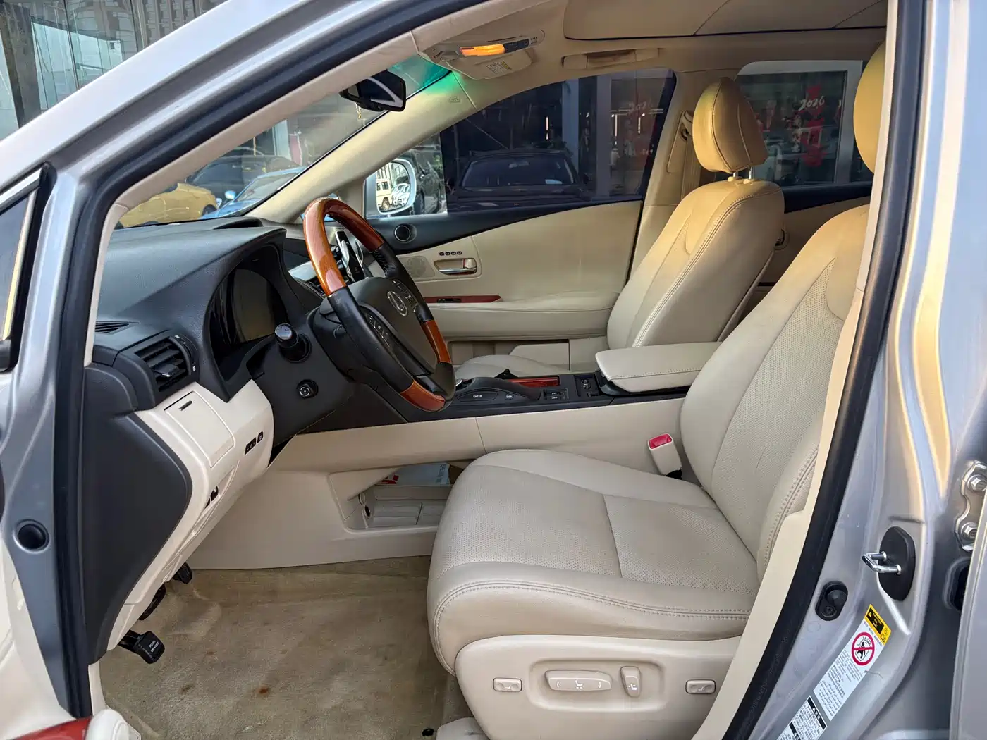 Lexus RX Classic 2009 Model 350 Premium Edition фото 6