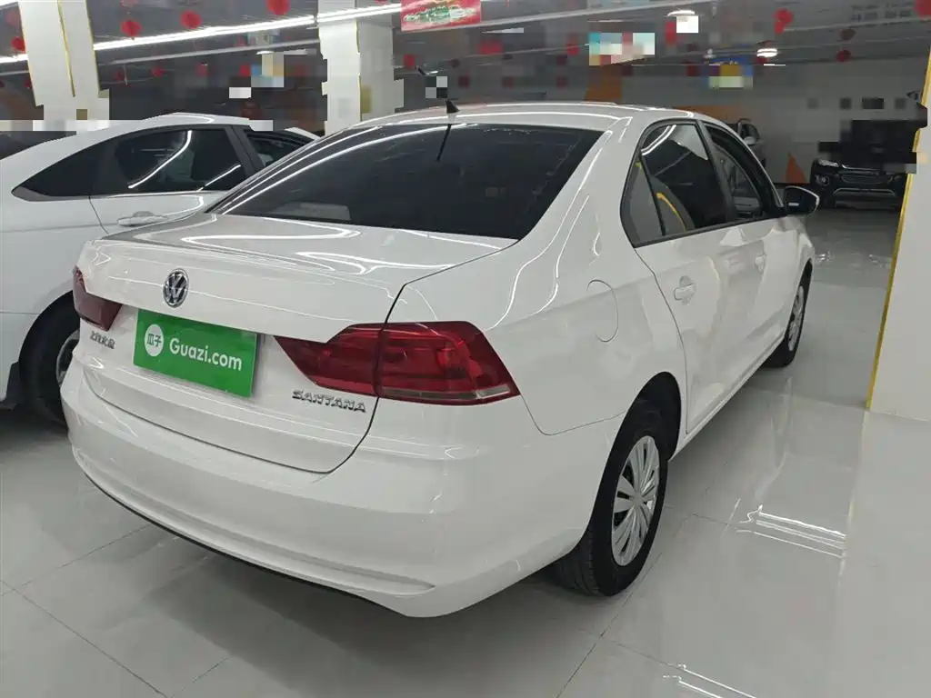 VOLKSWAGEN SANTANA