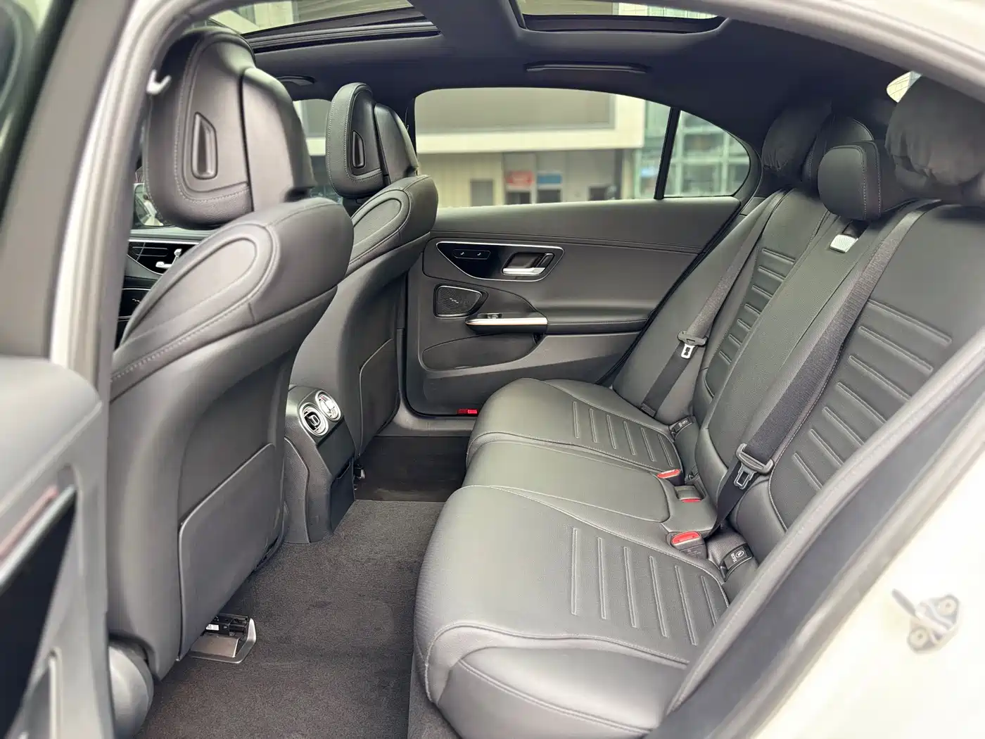 Mercedes-Benz C-Class 2023 C 260 L Sport фото 13