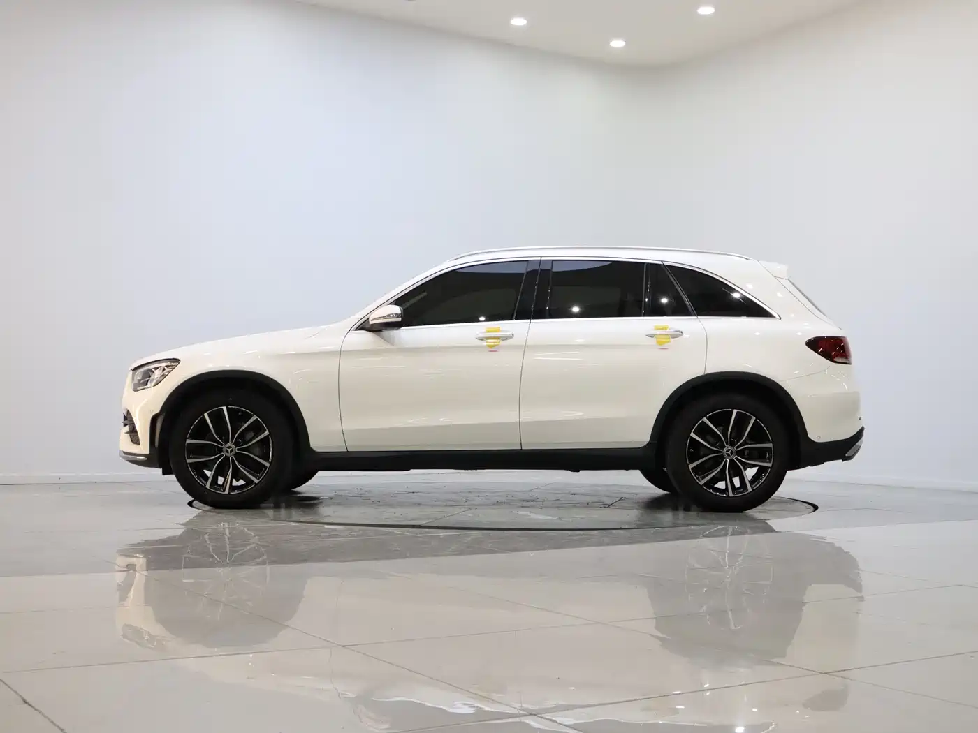 Mercedes-Benz GLC 2022 Facelift GLC 260 L 4MATIC Luxury Model фото 7