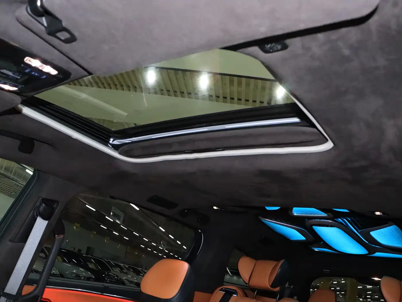 Toyota Sienna 2023 2.5L Hybrid Comfort Edition фото 20
