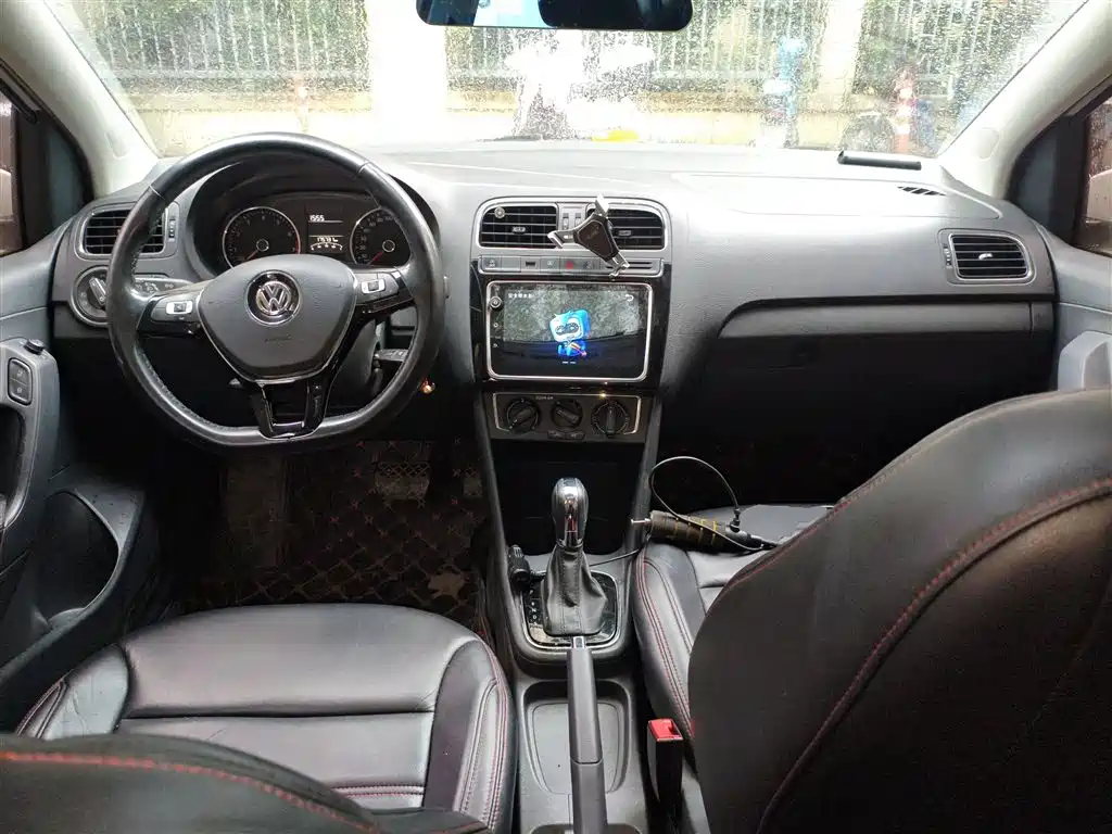 Volkswagen Polo 2018 1.5L Auto Comfort фото 6