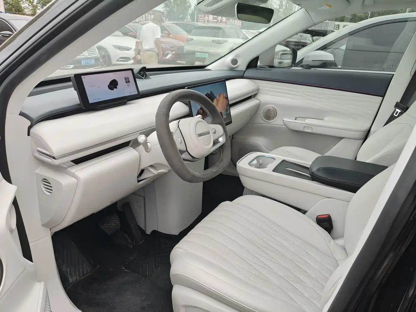 Exeed Exlantix ET 2025 2025 Pure Electric 625 Pro 2WD Urban Assist