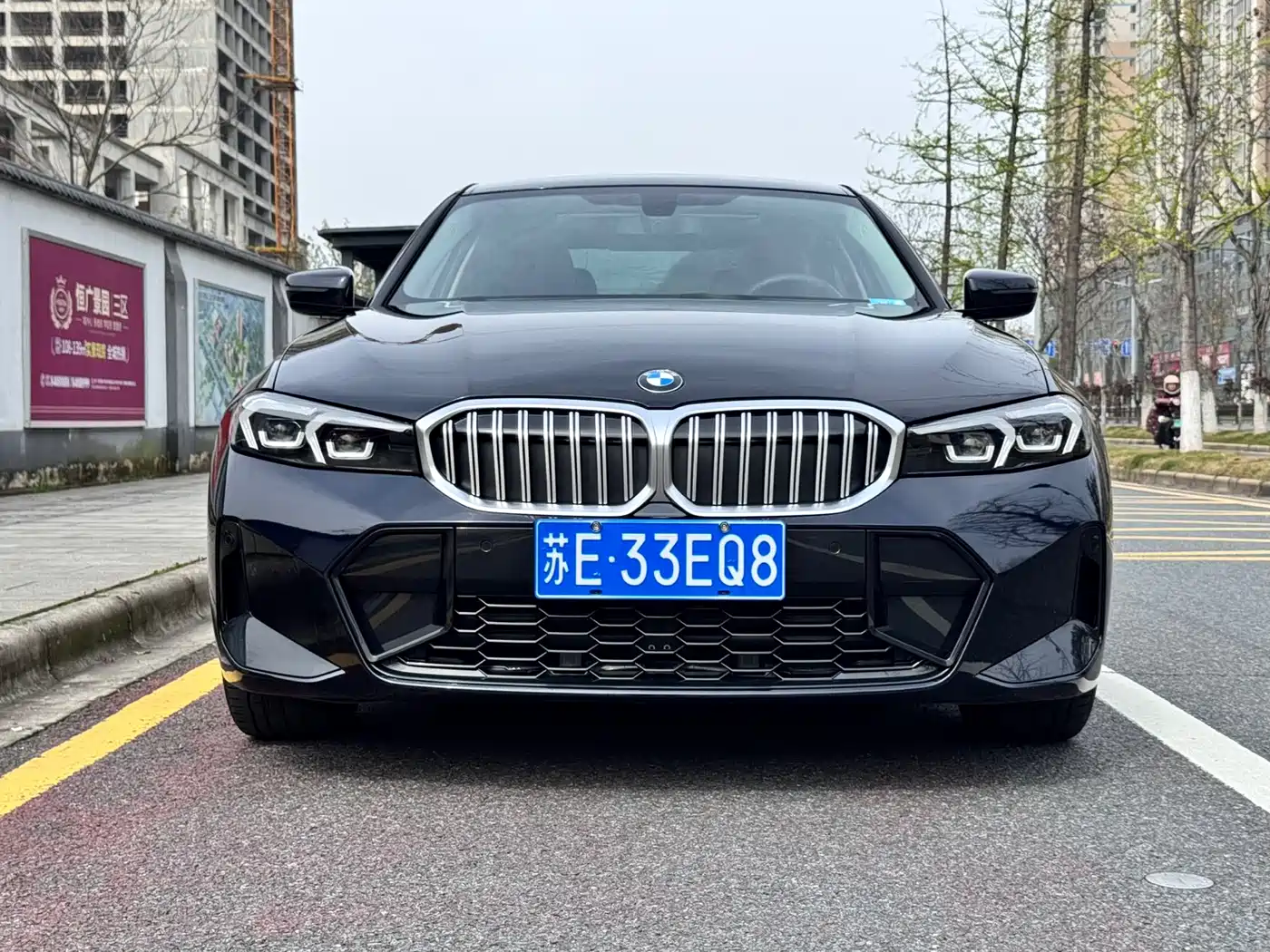 BMW 3 SERIES