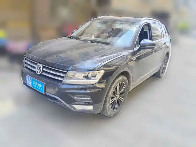 Volkswagen Tiguan L 2020 330TSI Auto 2WD Panorama Comfort China VI — фото 1
