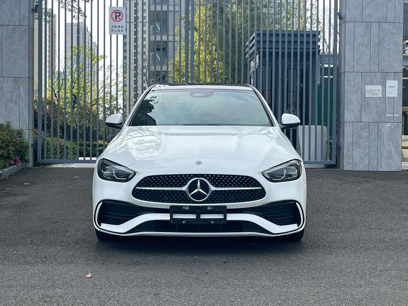 MERCEDES-BENZ C CLASS